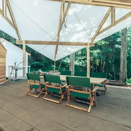 Retreat Camp Mahoroba Hotel Fujikawaguchiko Exterior photo
